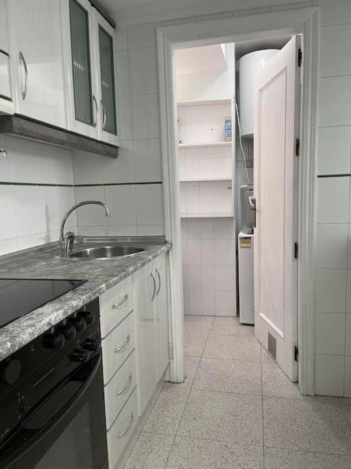 Flamenco Chill Apartment Торевиеха Екстериор снимка