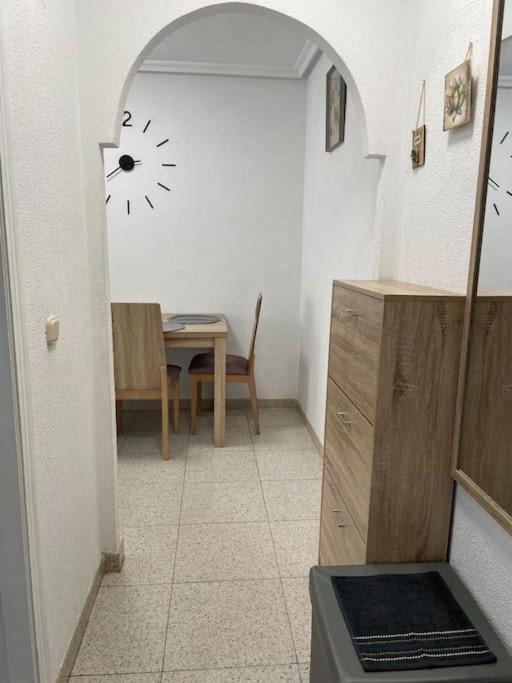 Flamenco Chill Apartment Торевиеха Екстериор снимка