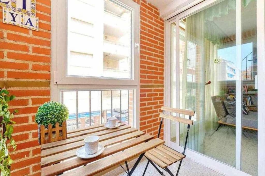 Flamenco Chill Apartment Торевиеха Екстериор снимка